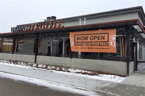 New Transcona Eatery 'Browns Socialhouse' Opens