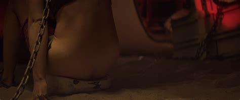 Nude Video Celebs Suki Waterhouse Sexy The Bad Batch