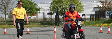 To first ride on the road, a candidate must complete compulsory basic training, however, there is no test. Camrider motorbike training uk - Modules 1 & 2 Motorcycle Test