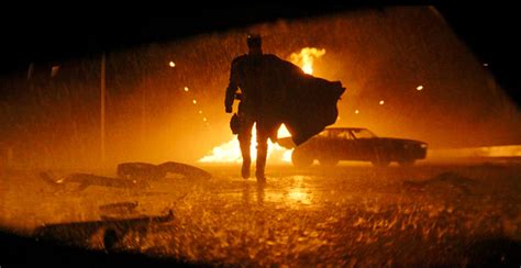 The Batman Director Explains Batmobile Chase Scene S Upside Down Shot