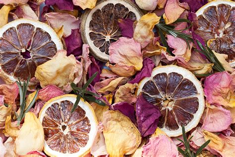 How To Make Potpourri With Rose Petals The Real Flower Company Blog