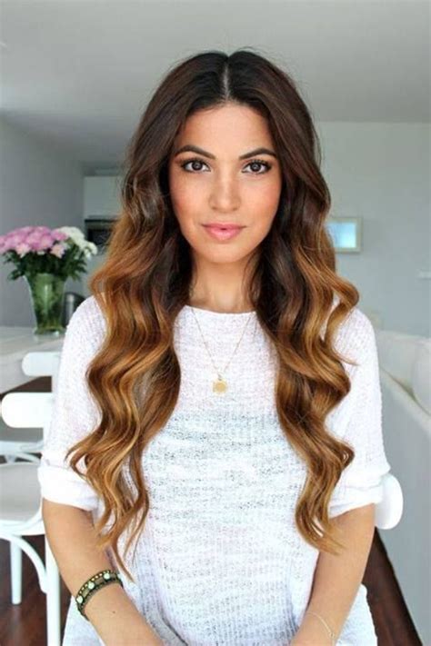 30 Stunning Wavy Hairstyles To Get Inspired