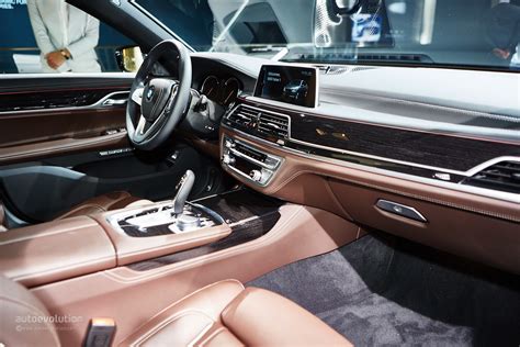 2016 Bmw 7 Series Shows Up In The Metal At Frankfurt Celebrates World