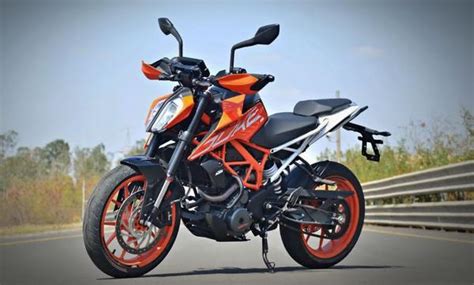 A new headlight gives the ktm 200 duke a menacing look. KTM 390 DUKE 2021: Price, Photos, Consumption and ...