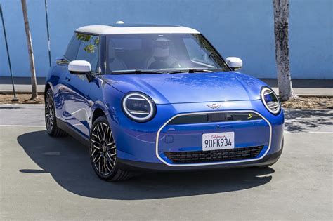 Mini Cooper Electric Car 2024 - Sheri Dorolice