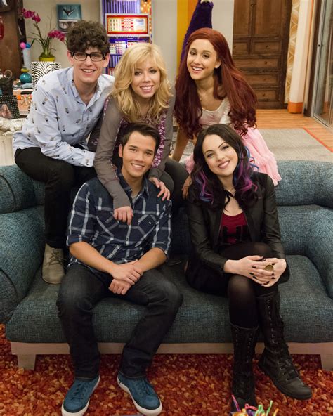 Nathan Kress Thoooo Sam And Cat Icarly And Victorious Sam And Cat