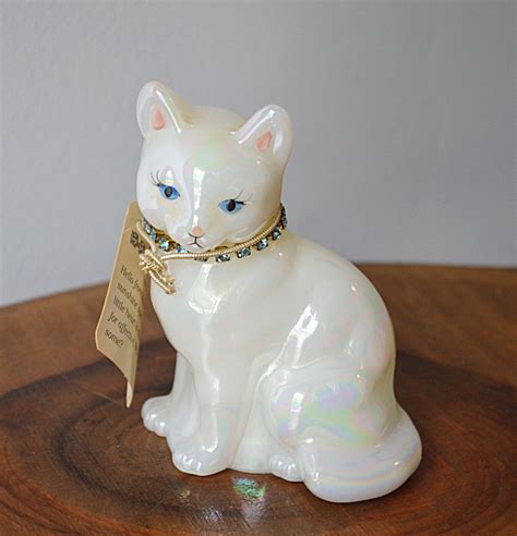 Fenton Glass Cat Figurine White Opalescent Cat March Cat Etsy Fenton Glass Fenton Cats