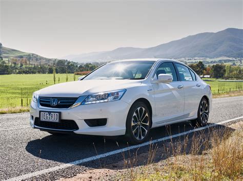 2015 Honda Accord Sport Hybrid Review | CarAdvice
