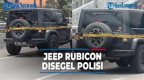 MOBIL JEEP WRANGLER RUBICON MARIO DANDY MELINTAS DI JALAN TOL SEGEL