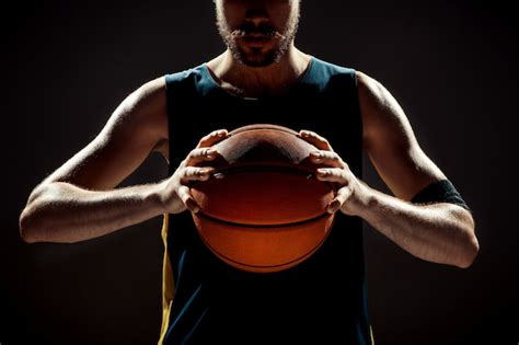 Basketball Player Bilder Kostenloser Download Auf Freepik