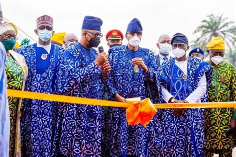 Buni Sanwo Olu Fayemi Akeredolu Amosun Others Meet Buhari Abiodun In Ogun Daily Post Nigeria