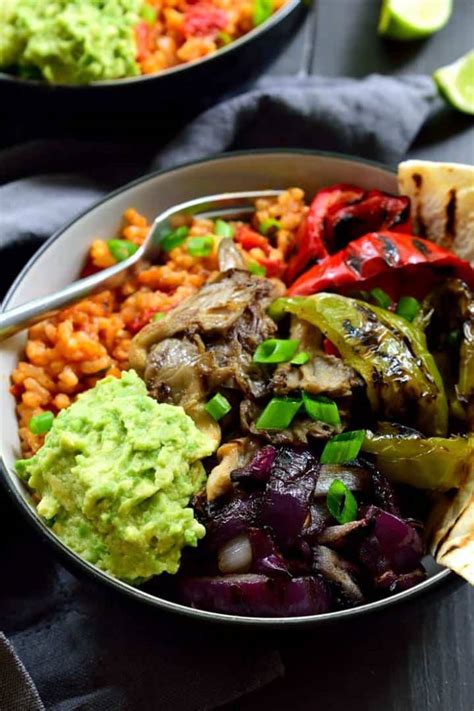 Vegan Mexican Rice Fajita Bowl - The Stingy Vegan