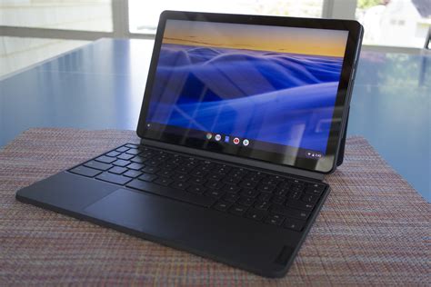 Lenovo Chromebook Duet review: Redefining the small and cheap tablet - GearOpen.com