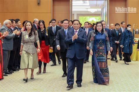 Thủ Tướng Phạm Minh Chính Và Phu Nhân Chủ Trì Chiêu đãi Đoàn Ngoại Giao Nhân Dịp Tết Cổ Truyền