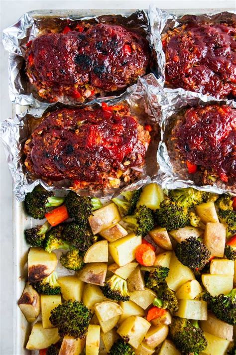 Presenting 32 meatloaf sides that pair particularly well. Sheet Pan Meat Loaf and Veggies | Recipe | Healthy meat recipes, Dinner sides, Dinner