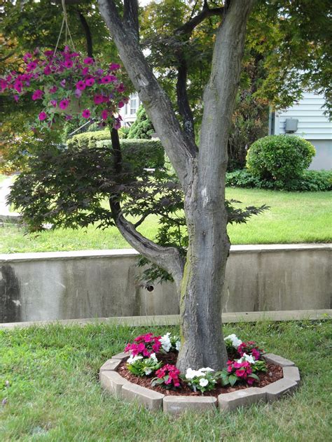 15 Incredible Flower Bed Design Ideas For Your Small Front Landscaping