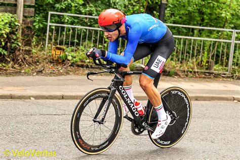 Watch filippo ganna's individual pursuit world record of 4:02.647 during round 1 of the 2019/20 new world time trial champion filippo ganna looks ahead to the opening tt at the giro d'italia and. You're One Terrific Pursuit Rider, Filippo Ganna ...
