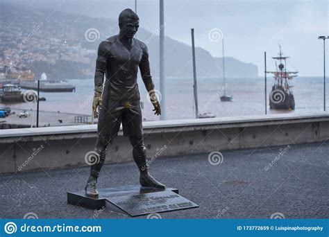 Statue of cristiano ronaldo in front of the cr/ museum at funchal, madeira. Cristiano Ronaldo Statue In Funchal, Madeira In Front Of ...