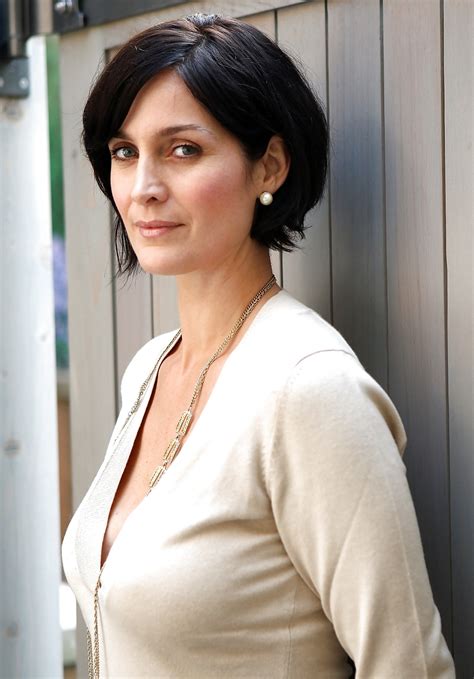 Carrie Anne Moss 7 Pics XHamster