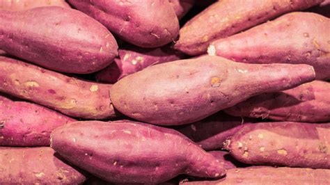 What Exactly Are Murasaki Sweet Potatoes And How Do They Taste