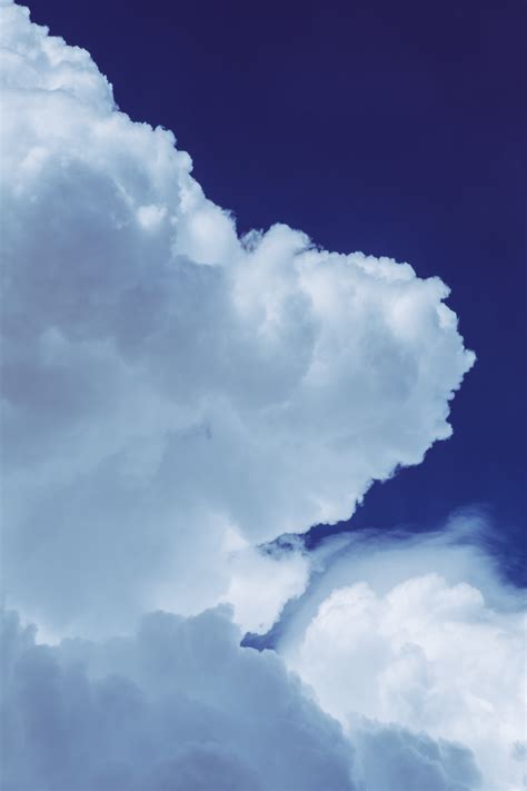 Cloudy Blue Sky · Free Stock Photo