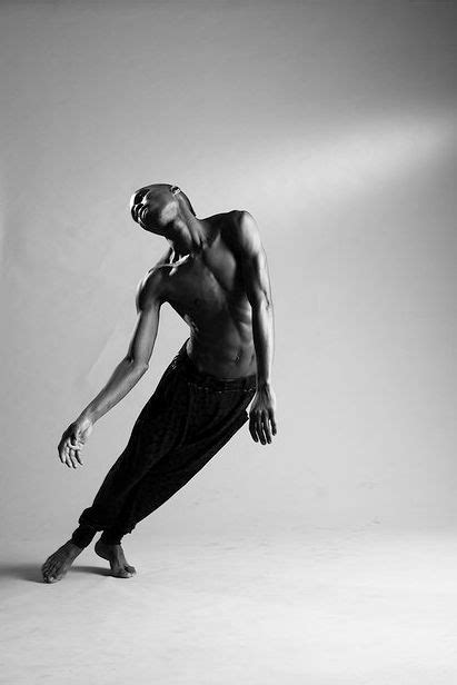 Examples From Blugraphy Afro Dance Dance Art Human Reference Anatomy