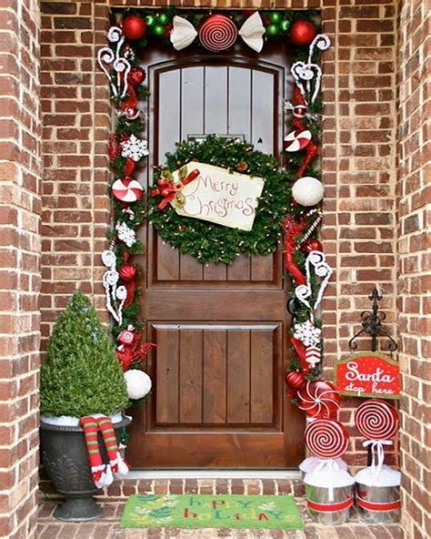 Christmas Door Decorations Theme 2023 New Awesome List Of Christmas