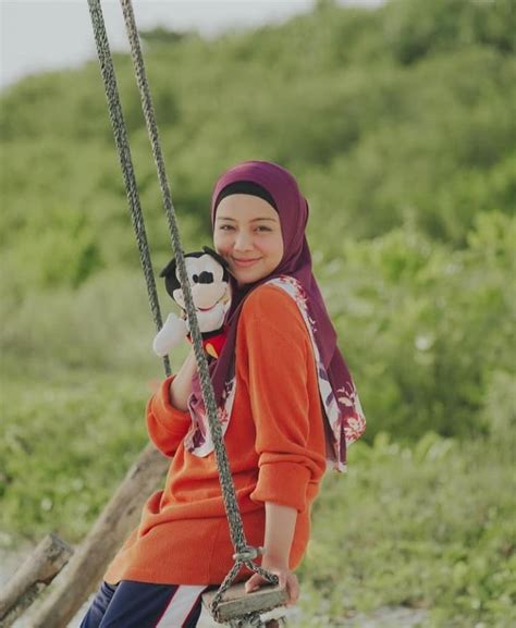 Klik pada file > save as. Cara Edit Gambar Yang Mempunyai Tulisan Di Background