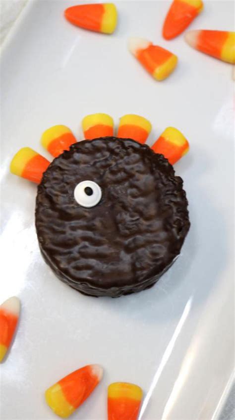 Or do you like to look for something new. 5 Ingredient Chocolate Cake Turkeys - BEST Edible Turkey ...