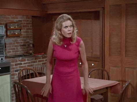 November Christopher Doesn T Live Here Anymore Elizabeth Montgomery Bewitched