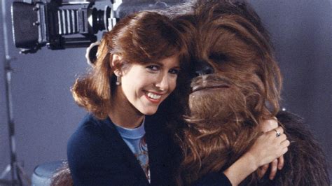 Carrie Fisher And Chewy Peter Mayhew ♥️ Carrie Fisher Star Wars Film