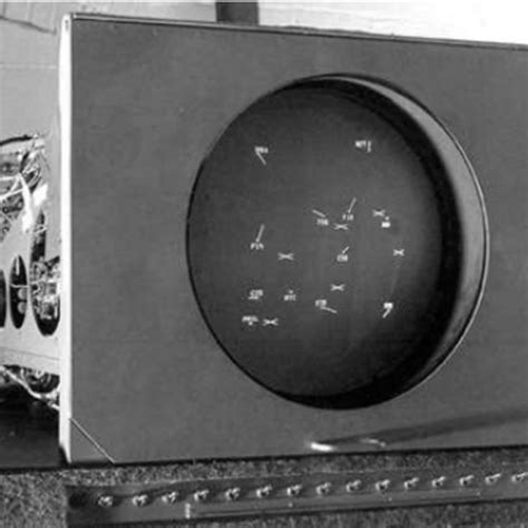 Jan 1 1955 Se Desarrolla El Primer Sistema Gráfico Sage Semi