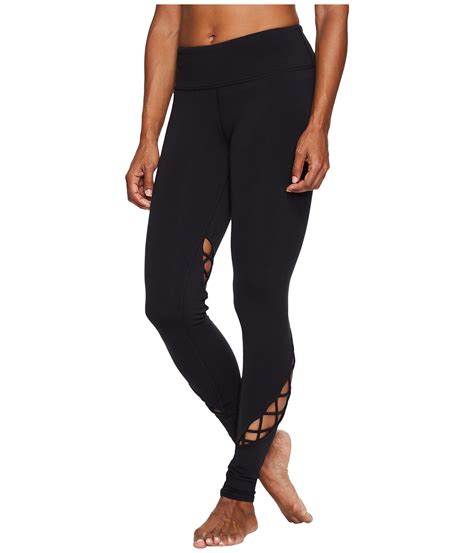 Alo Yoga Entwine Leggings In Black Lyst