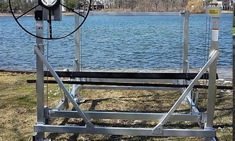 Cantilever Boat Lift