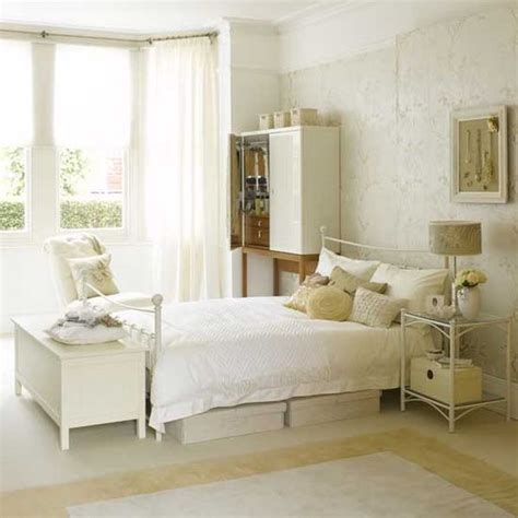 Interesting But Neutral Color Palettes For The Home