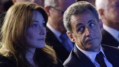 Nicolas Sarkozy Surgit En Plein Direct De Carla Bruni à La Télé Italienne Ladepechefr