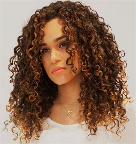 This amazing way to match curls with both the dog and the woman styled in brown curls is perhaps possible only for pet lovers. 35 Amazing curly hairstyles for women