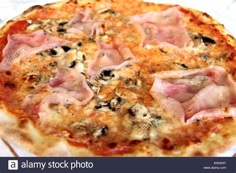 Prosciutto Pizza San Marino Italy Stock Photo Alamy