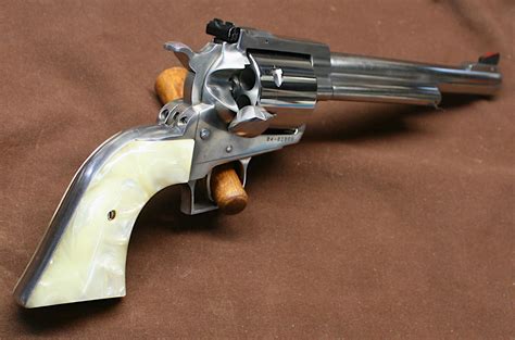Ruger And Company Inc New Ruger Super Blackhawk 44 Magnum 75 Inch