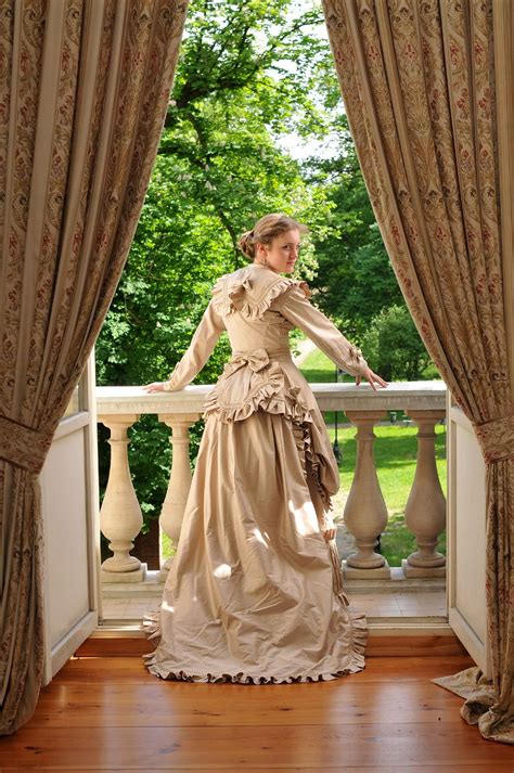 historical-costumes-vintage-tailoring-annamorreau-com-clothing