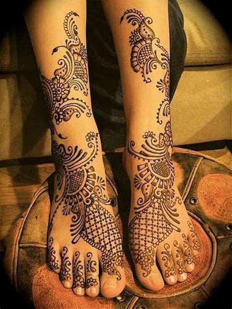 Beautiful Mehndi Designs For Wedding Season Indian