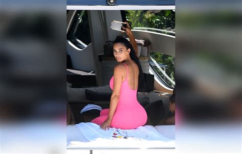 Did Kim Kardashian Smash Drake She Addresses The Rumors
