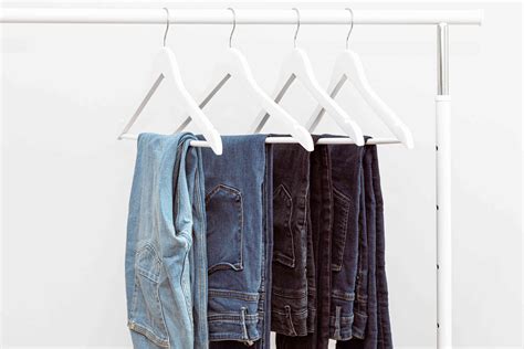 How To Hang Pants On A Hanger 4 Clever Ways