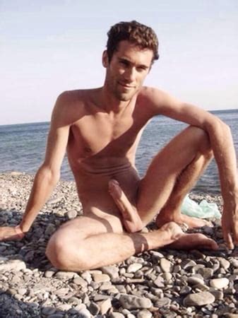 Beach Naked Gay Guys With Boners Xxx Porn