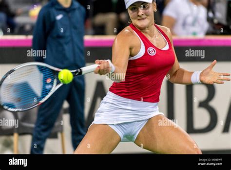 10 Sexy New Bianca Andreescu Bikini Pics