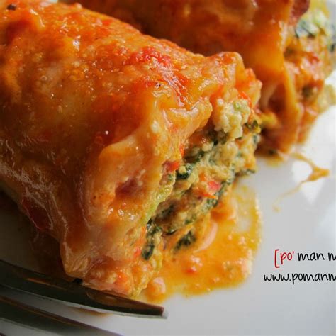 Spinach Lasagna Rolls With Roasted Red Bell Pepper Alfredo Sauce