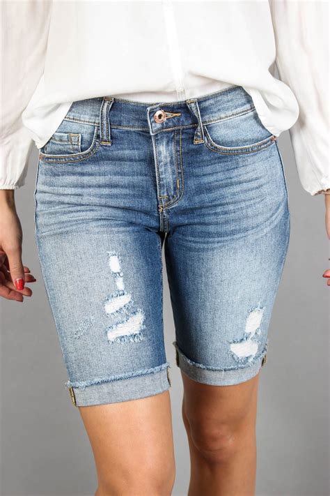 Distressed Bermudas Styles Shorts Outfits Women Bermuda Shorts Outfit Women Bermuda Shorts