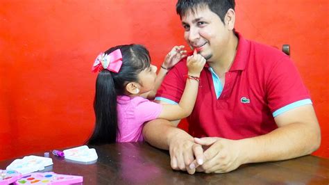 Lo Que Un Padre Hace Para Que Su Hija Se Divierta Comprobado Youtube