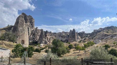 Göreme Valley Landscape Kota Vulkanik Unik Di Cappadocia Jendela