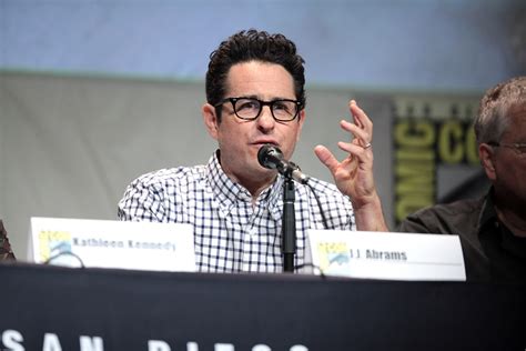 Jj Abrams Star Trek Movies Are Being Held To A Higher Science Fiction